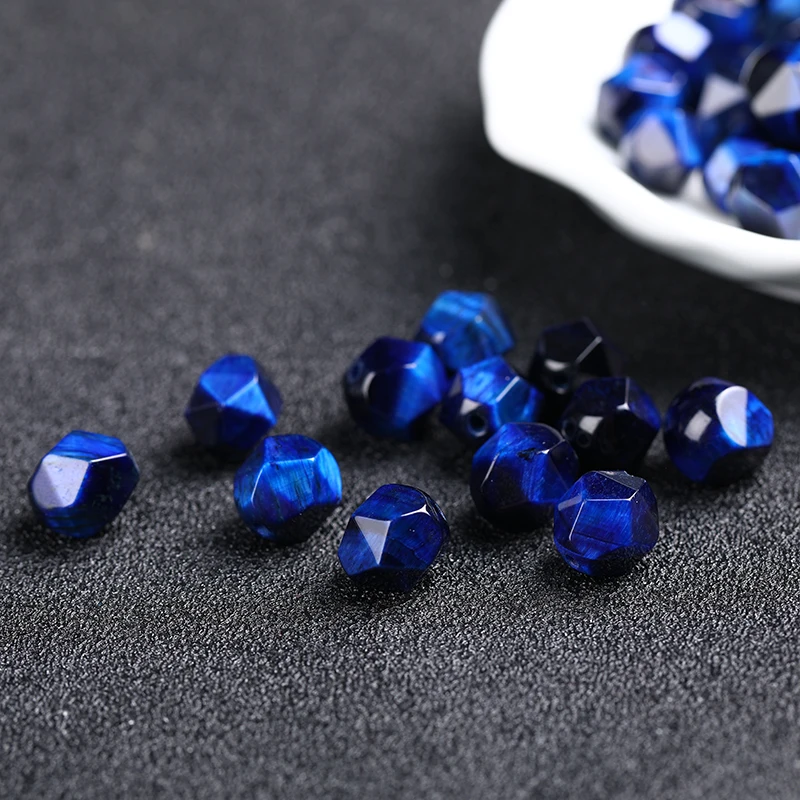 Blue tiger's eye diamond surface