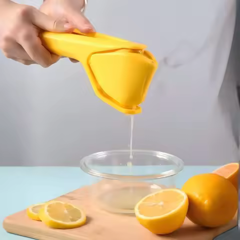 Easy Squeeze Manual Citrus Juicer for Lemon Orange Lime, Portable Hand Press Fruit Juice Extractor Tool,Drip-Free Kitchen Gadget