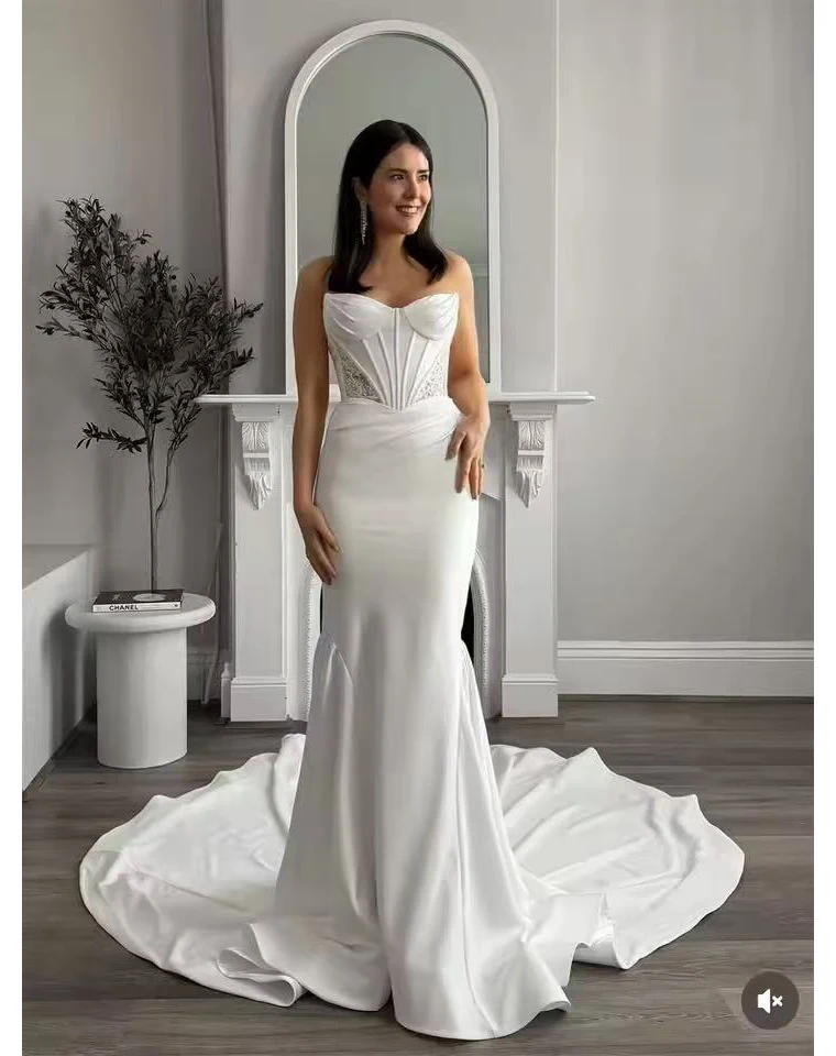 Charming Strapless Pleat Satin Lace Mermaid Wedding Dresses and Robe de Mariée for Women Bride Personalized and Customized