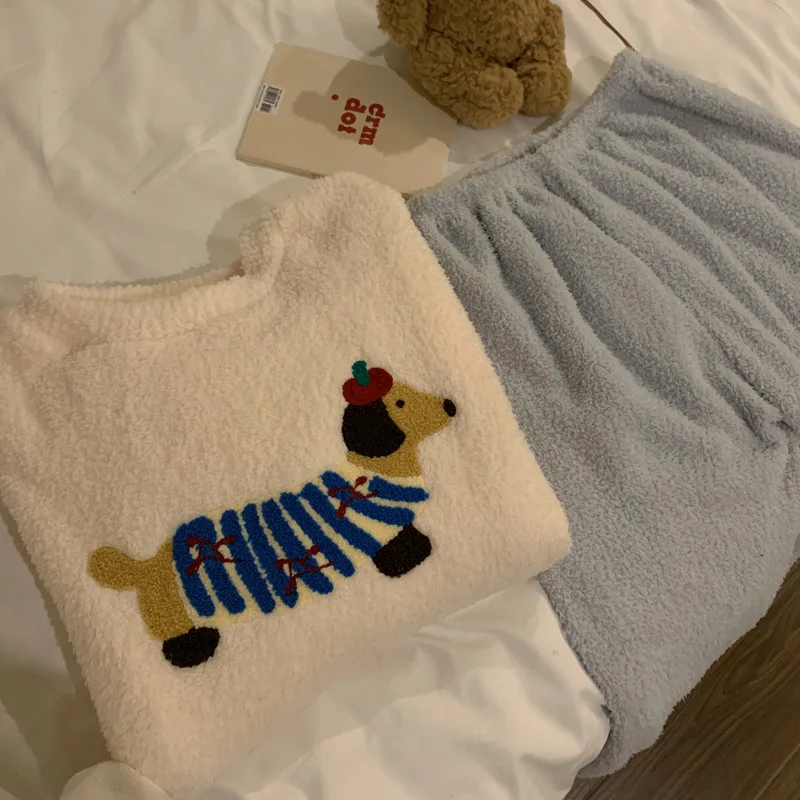 

Winter Fleece Pajamas For Women Dachshund Sausage Appliques Two Pieces Set Thick Loose Top Pants Trousers Sleepwear 58903
