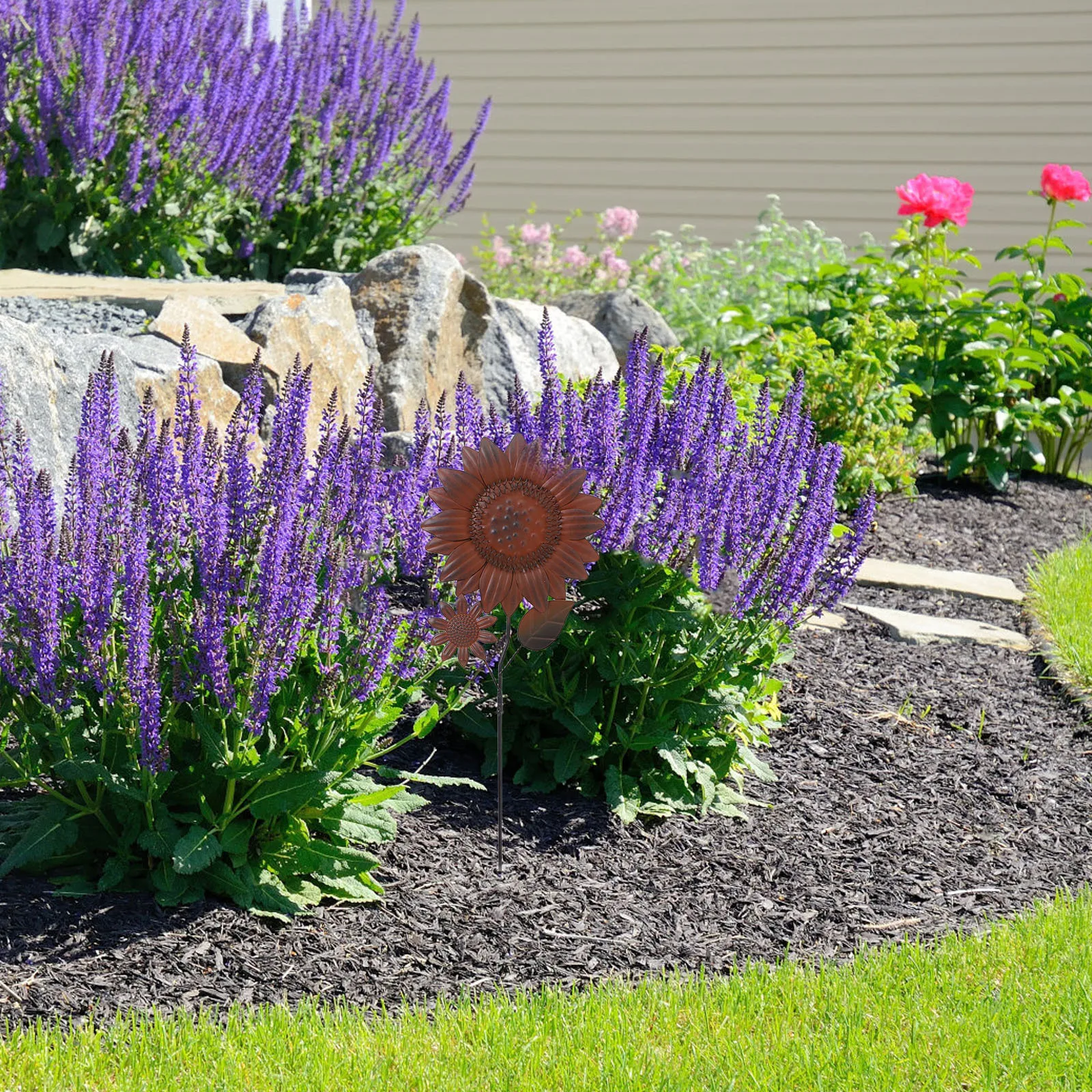 

Sunflower Yard Stake: Vibrant Metal Garden Decor for Outdoor Pathway Lawn Patio Holiday Stakes Festive Christmas Decoration