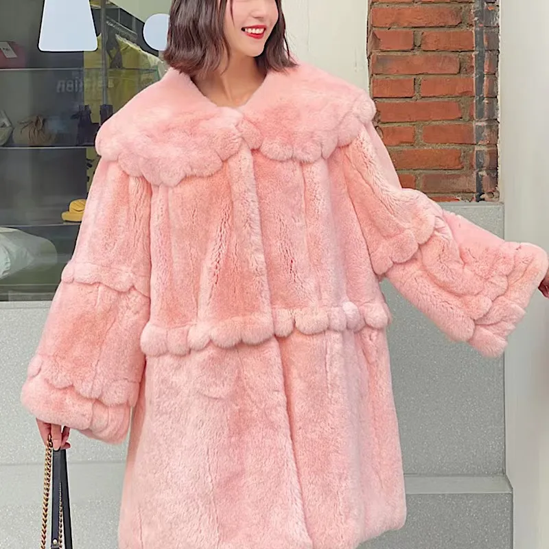 

2023 New Winter Whole Skin Pink Fur Rex Rabbit Hair Fashionable Contrast Lapel Young Medium And Fur Coat Lady