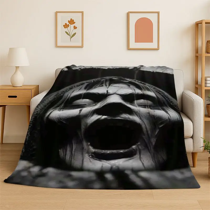 Terrifying Ghost Demon Skull Gothic Flannel Blanket Soft Throw Blanket for Bedroom Living Room Bed Travel Camping Picnic Nap