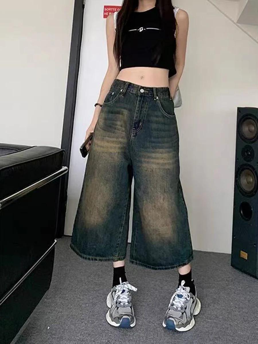 

plus Size High Waist Loose Fit American Style Denim Shorts Women Summer Slimming Wide Leg Pants Straight Cut Jeans Shorts