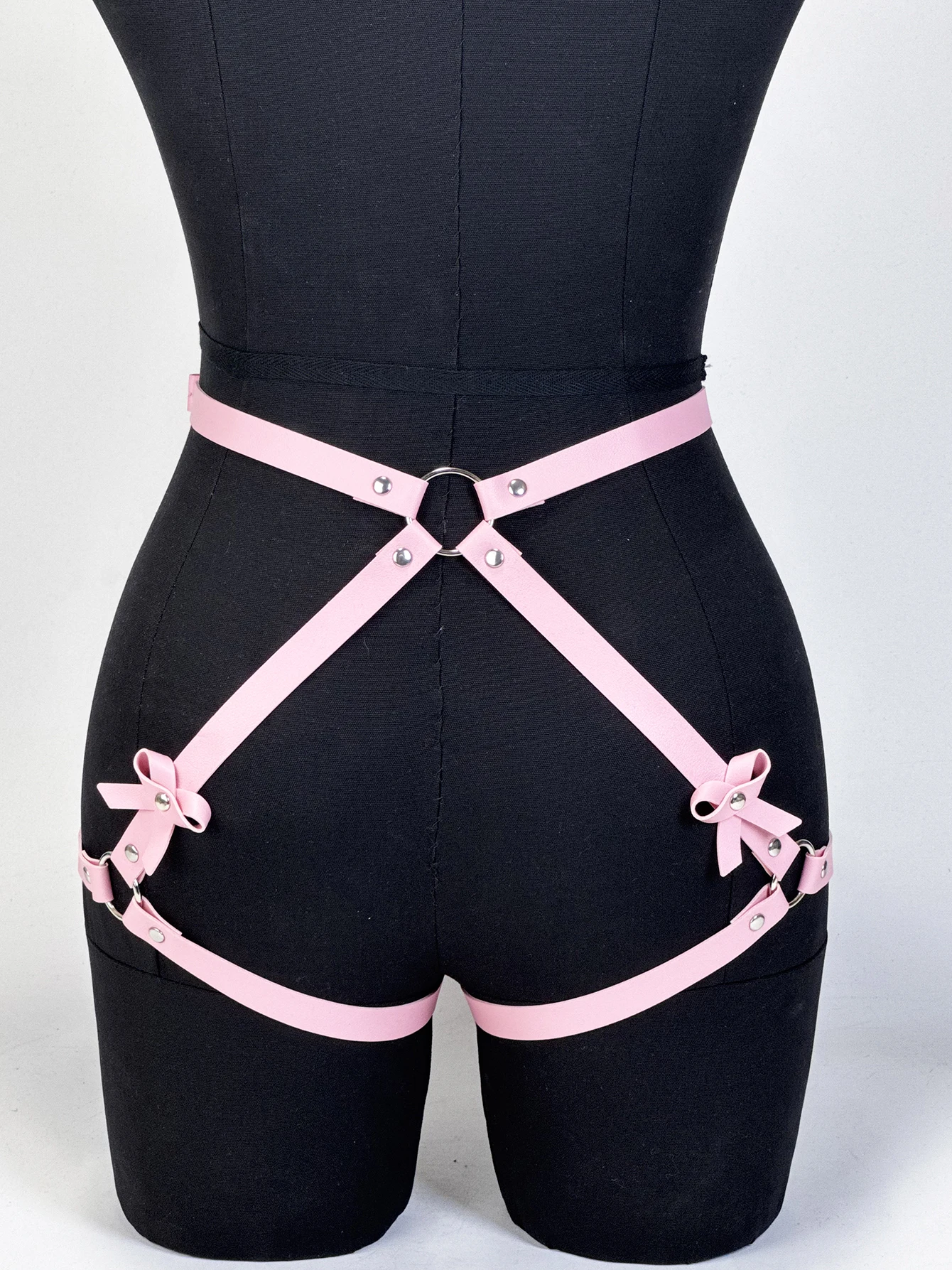 Goth Punk PU-Leder Bein-Harness, Strumpfband und Po-Harness, Modischer Harness-Gürtel, Accessoires für Party und Dating – Detail 19