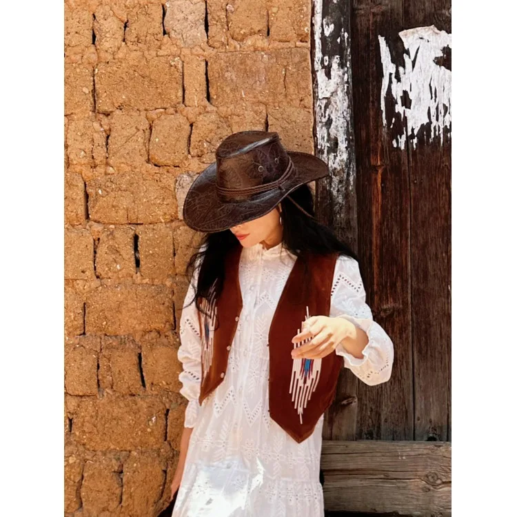 

Ethnic Sle Khaki Corduroy Embroidered Vest Women's Travel Outerwear Retro Layering ort oulder Pad Versatile Autumn Faion