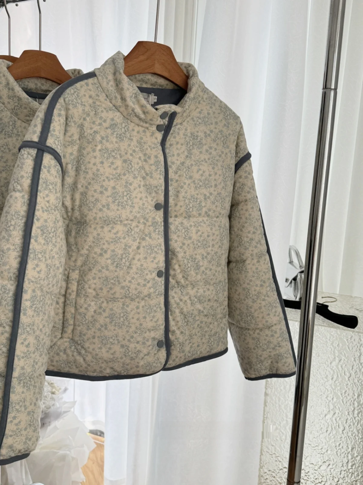 

Korean Sle Stand Collar Floral Print down Cotton Jaet Women's Winter Thiened Loose Versatile ort Coat Trendy