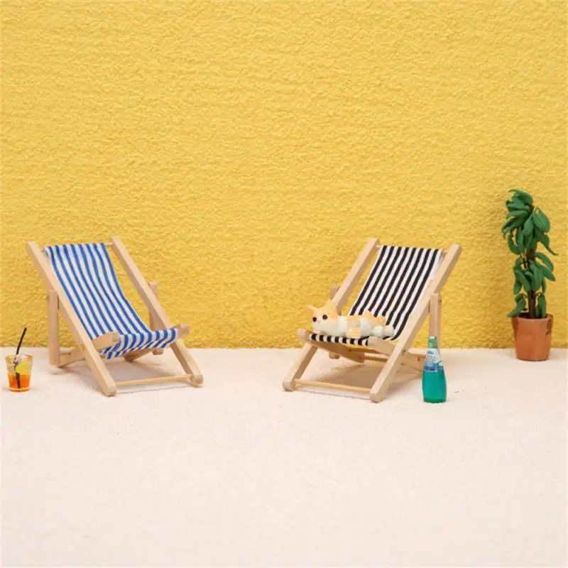 Mini Foldable Striped Wooded Beach Chair Recliner Sunbathing Chair Chaise Lounge Chair Dollhouse Furniture Decorative Chair