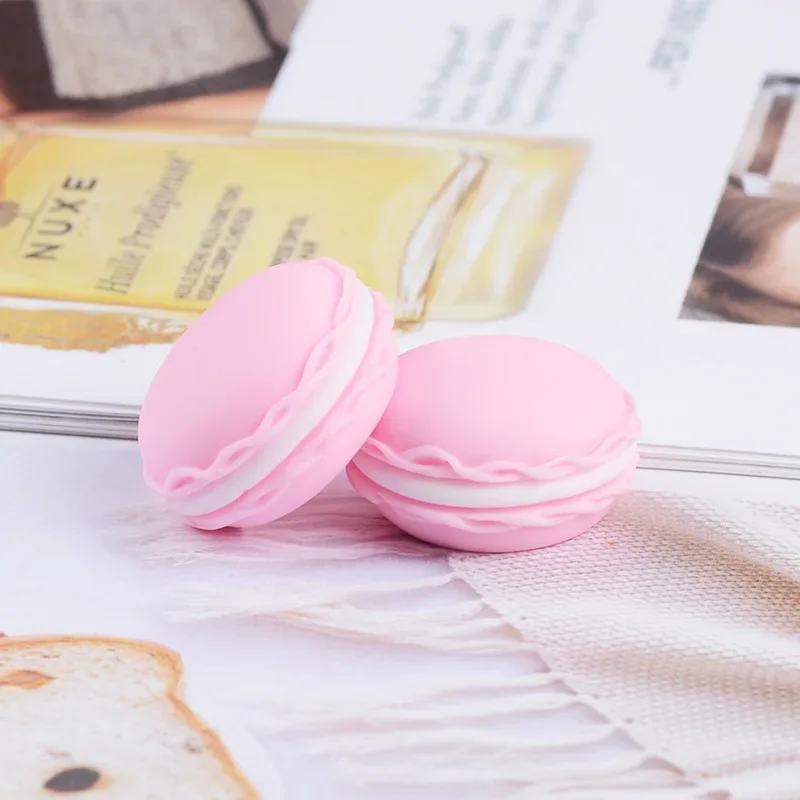 10 Pcs Resin Simulation Cartoon Macaron Cream Cake Dollhouse Decoration DIY Japanese Food Play Necklace Jewelry Accessories