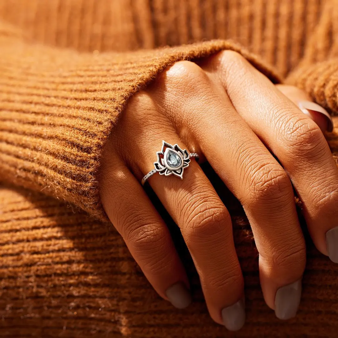 Vintage Boho Lotus Rings for Women Girls Promise Cuff Ring Stainless Steel Flower of Paradise Rings Jewelry Gifts Bague Femme