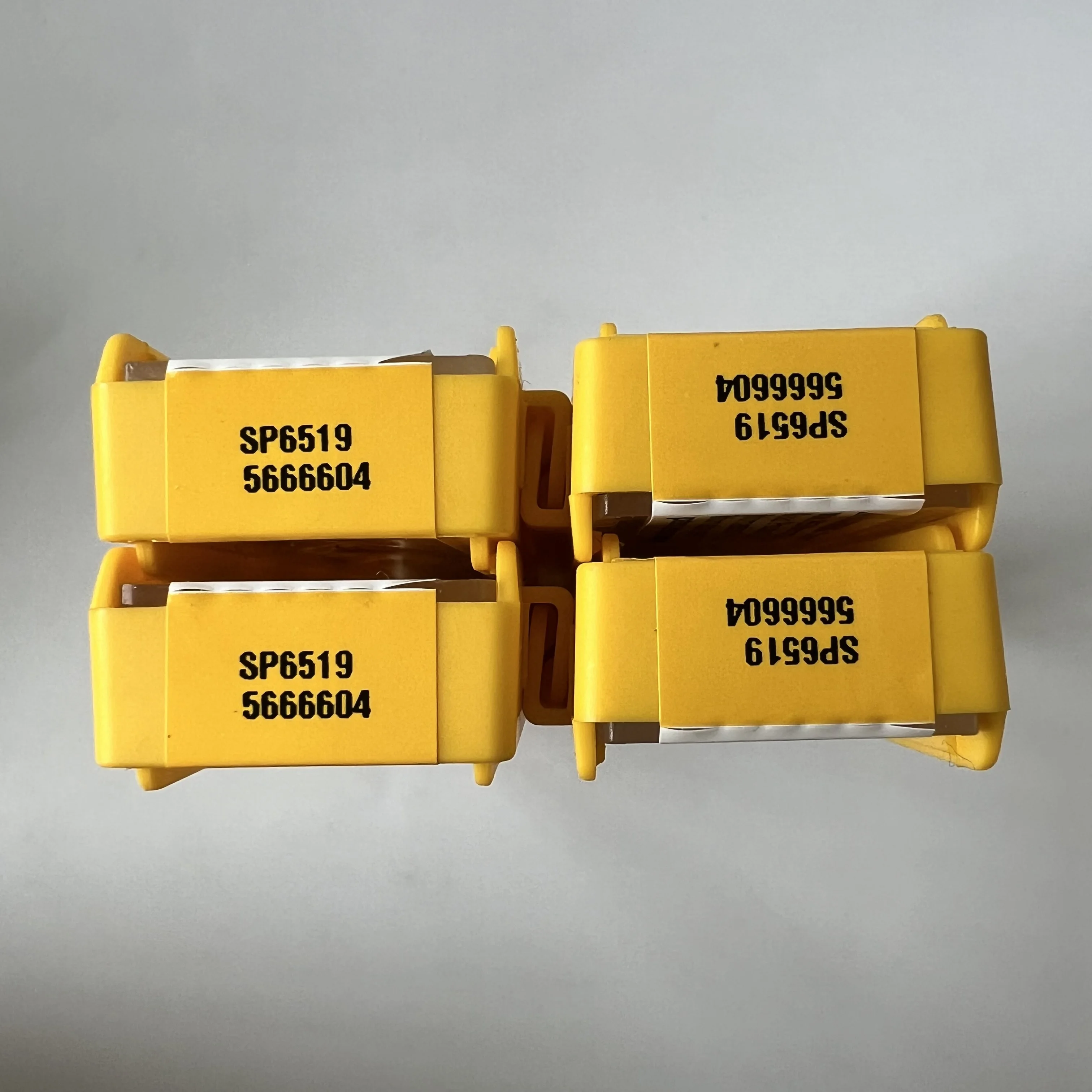 ADHT12T308ER46 SP65…