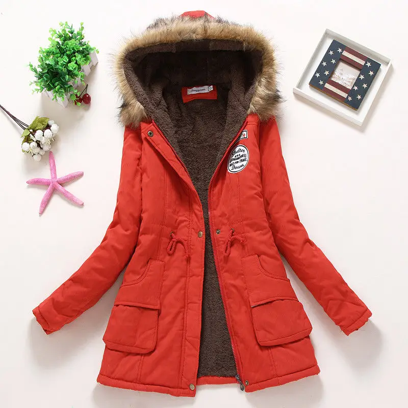 Parka à capuche rembourrée en coton pour femmes, vêtements d'extérieur élégants, vêtements militaires minces, parka de neige, vêtements de printemps, taille supplémentaire