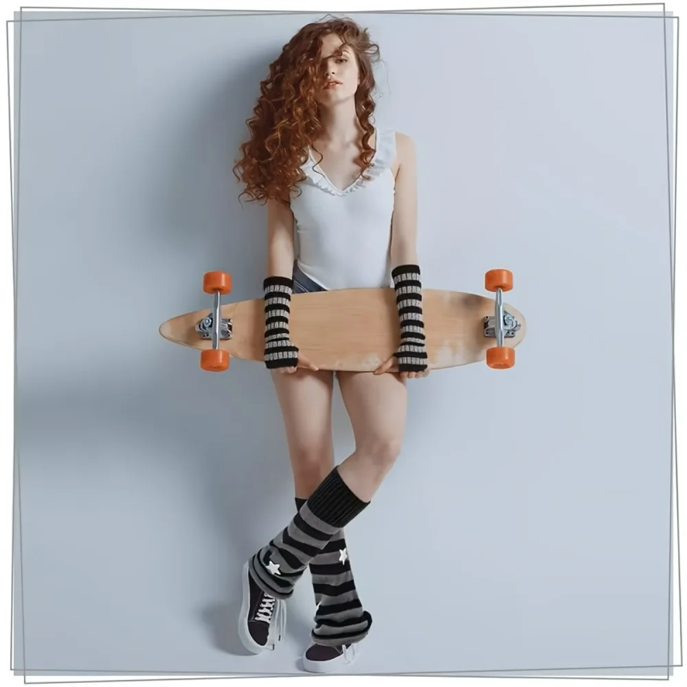 2pcs Set of Black and Gray Striped Five pointed Star Decorative Fashionable and Versatile Leg Warmers and Gloves