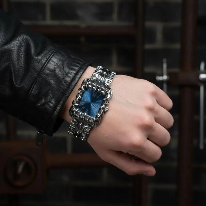 Claw Shaped Square Quartz Wristwatch Gothic Style Unisex Bracelet Watch Vintage Punk for Party Cosplay Costume Match