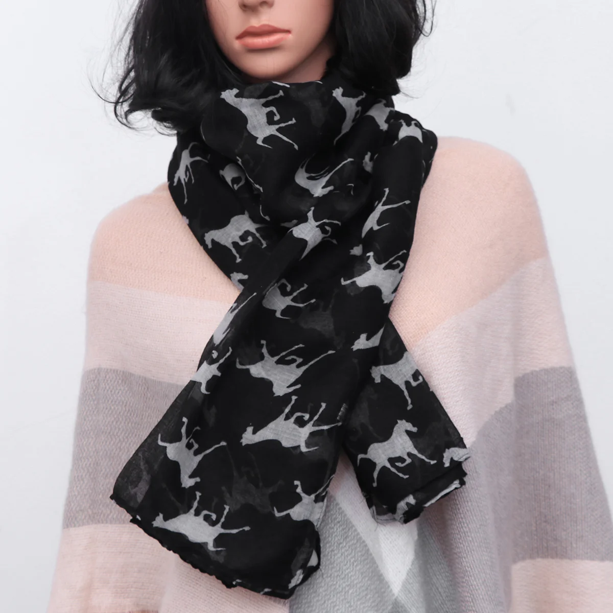 

Long Voile Scarf Lightweight Vintage Animal Print Women Long Shawl Stole Wrap for Fall Winter Fashion Gift