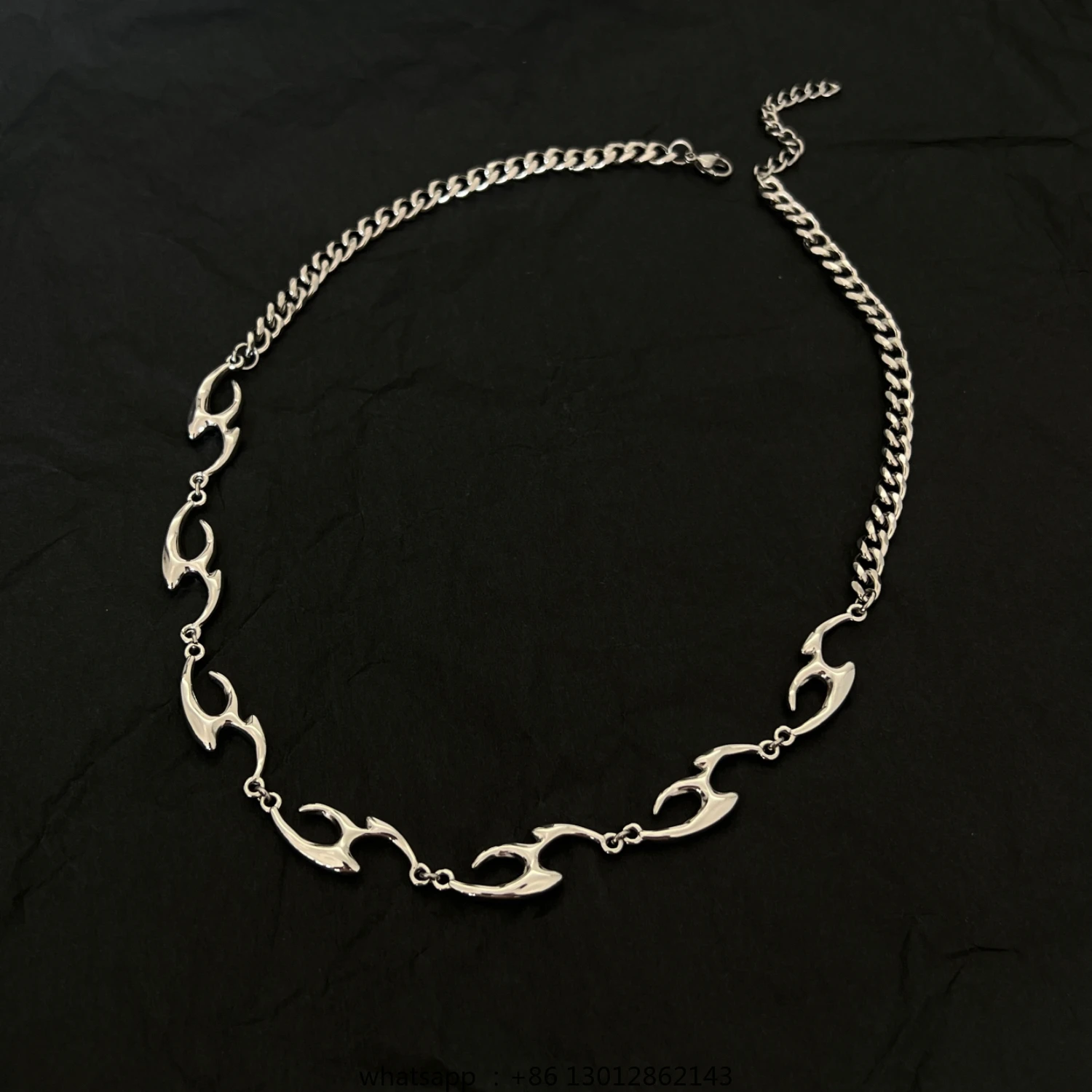 

Titanium steel necklace boys irregular special-shaped advanced sense clavicle chain