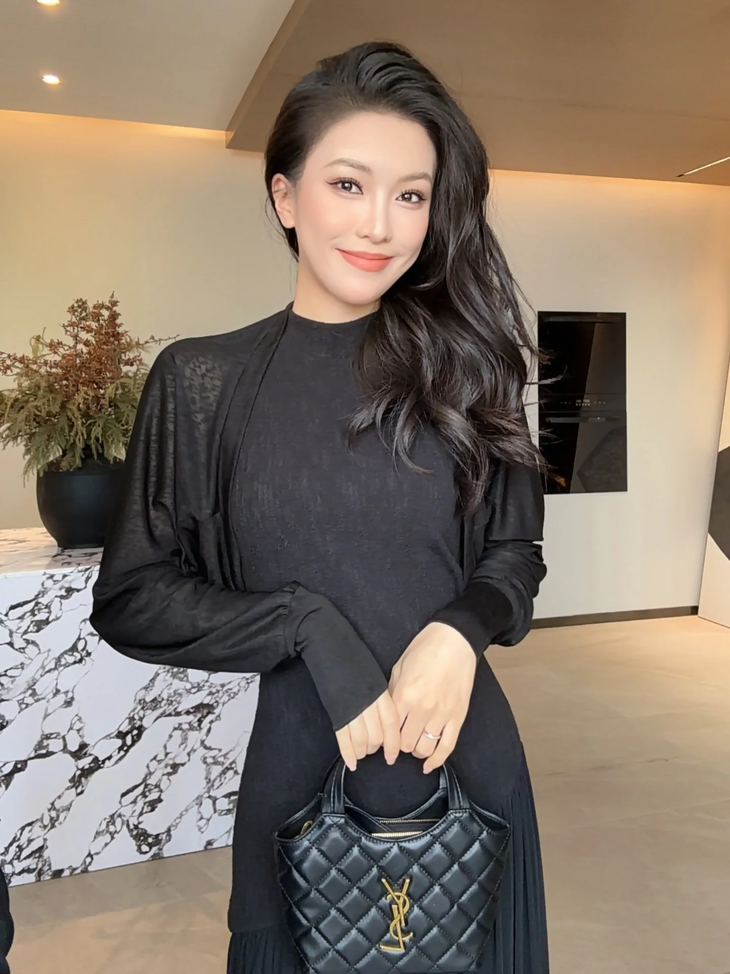 

Летний универсальный топ Jijinqi с вырезами на плечах, защитой от солнца и длинными рукавами, повседневная верхняя одежда для женщин