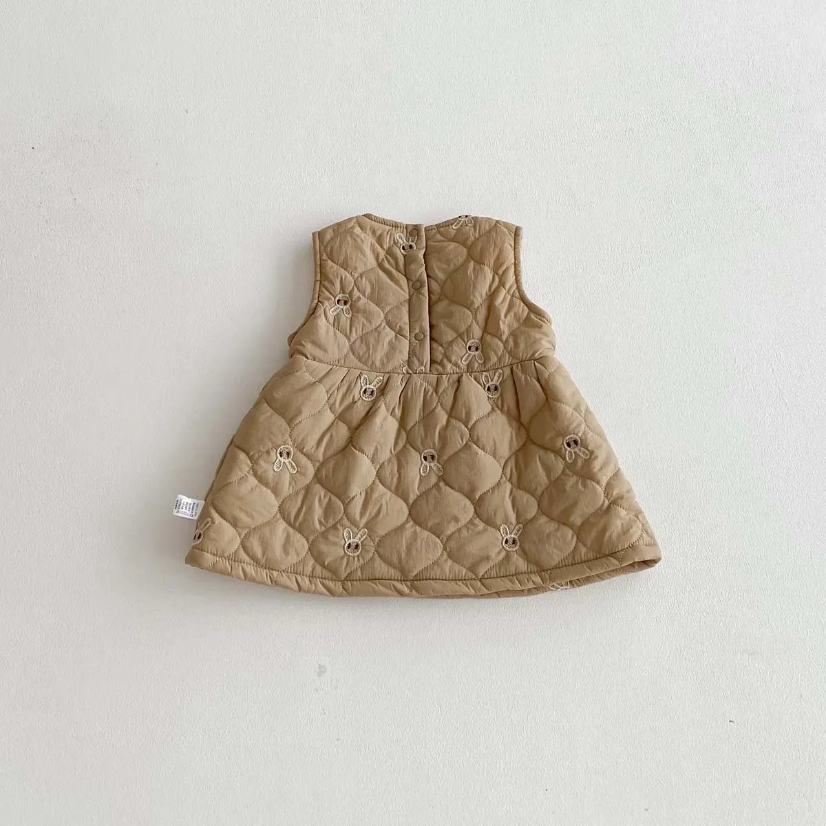 

Girls' Autumn and Winter Korean Sleeveless Cotton Dress, Female Baby Fashion Versatile Embroidered Rabbit Vest Dress, Very Suita