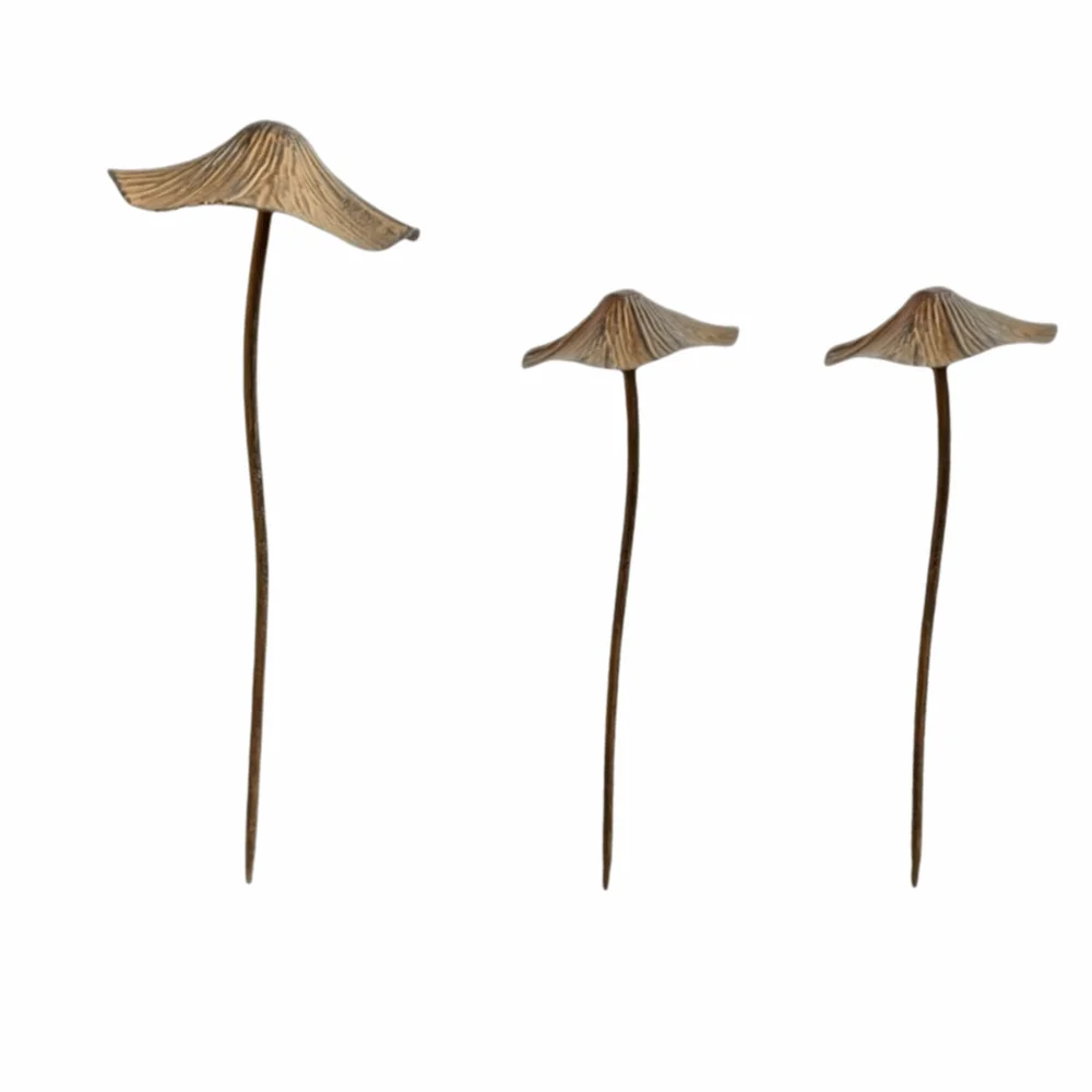Retro Garden Decoration Metal Rusty Mushroom Halloween Decoration Metal Garden Decoration Set Mushroom Decoration Garden