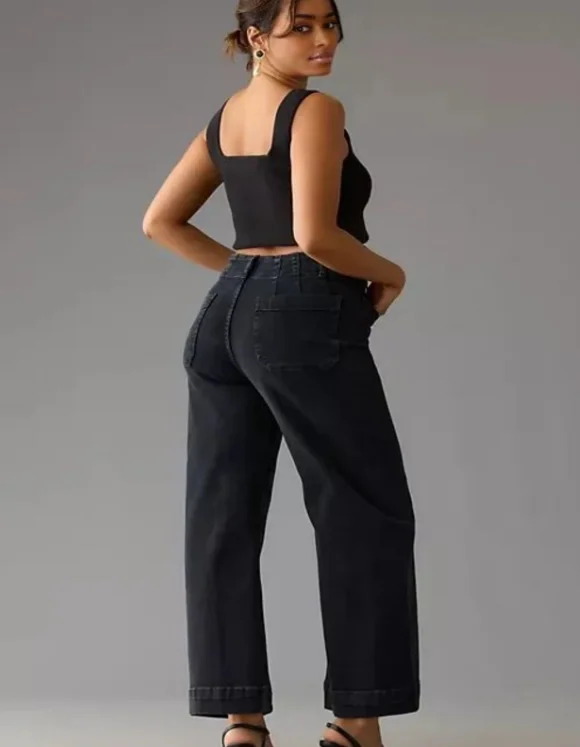 Dżinsy z wysokim stanem i przednimi kieszeniami, dżinsy z szerokimi nogawkami i marszczeniem na brzuch, dżinsy z kontrolą brzucha, dżinsy cropped.