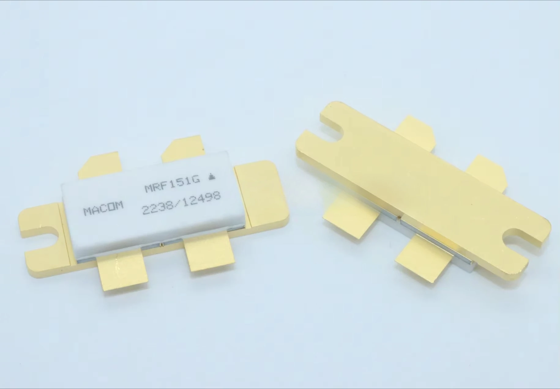 MRF151G New Original RF Power Field Effect Transistor 300W 50V 175MHz N-Channel Wideband MOSFET MRF 151G