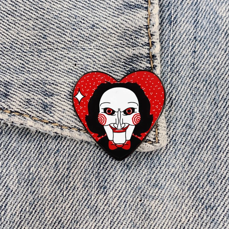 halloween horror movies You wanna play a game？Heart-shaped Brooch Creative metal pin Shirt Lapel Fashion gift for women