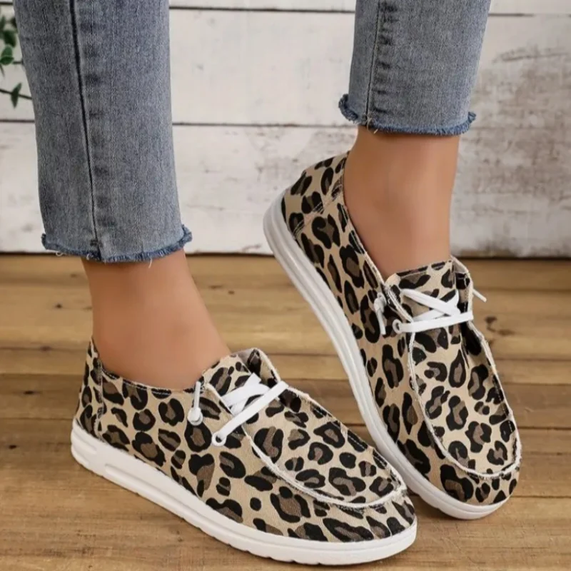 Female Shoes on Sale 2023 New Round Head Women\'s Flats Outdoor Casual Flats Women Leopard Lace Up Flat with Ladies Shoes Zapatos