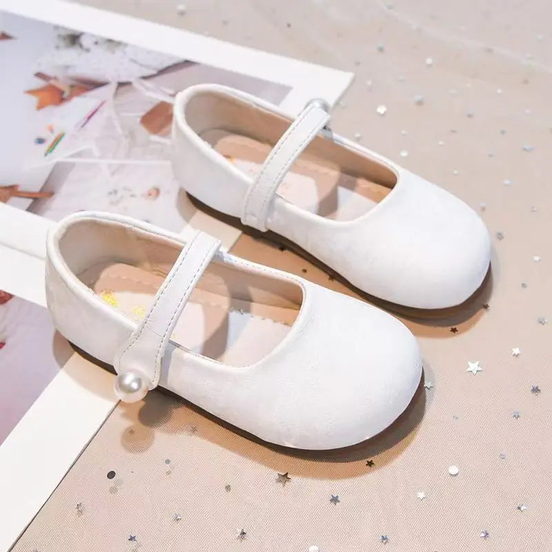 2026 New Girl's Hanfu Leather Shoes Spring Autumn New Soft sole Round Toe Shallow Velcro Retro Flat Sole Nude Shoe Princess Shoe