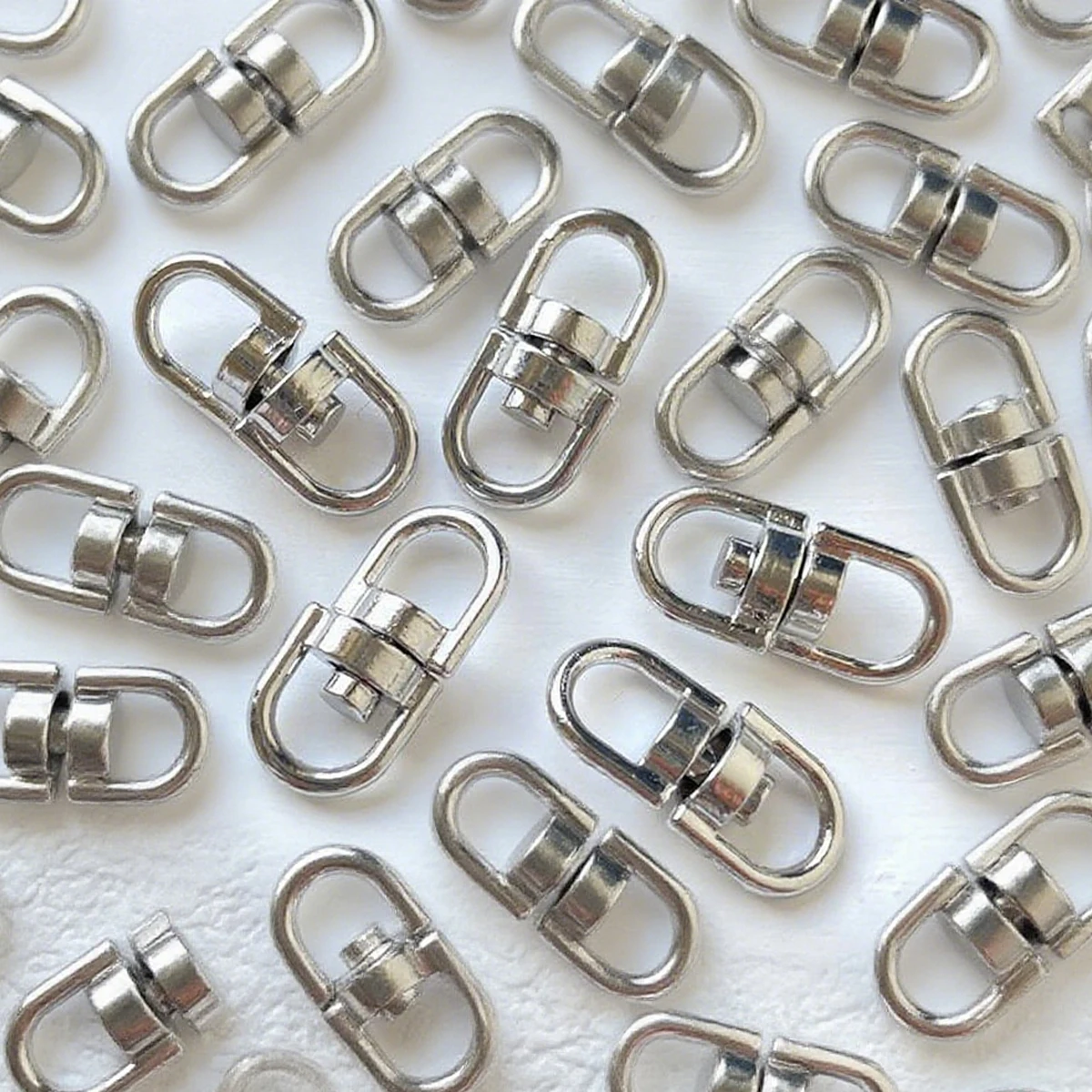 30/50/100 Stück drehbarer Figuren-8-Verschluss, Schlüsselanhänger-Zubehör, Verbindungselement für Figuren-8-Verschlüsse, Schmuckverschluss, Anhänger-Verschluss – Detail 3