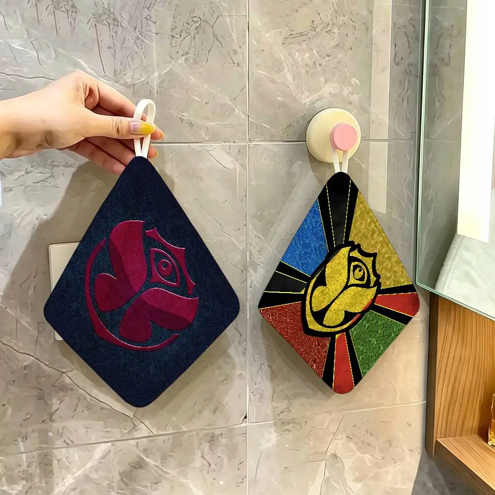 Fashion tomorrowland Hanging Design Hand Wiping Towel, Polyester Cotton Fabric, Universal for Bathroom Kitchen