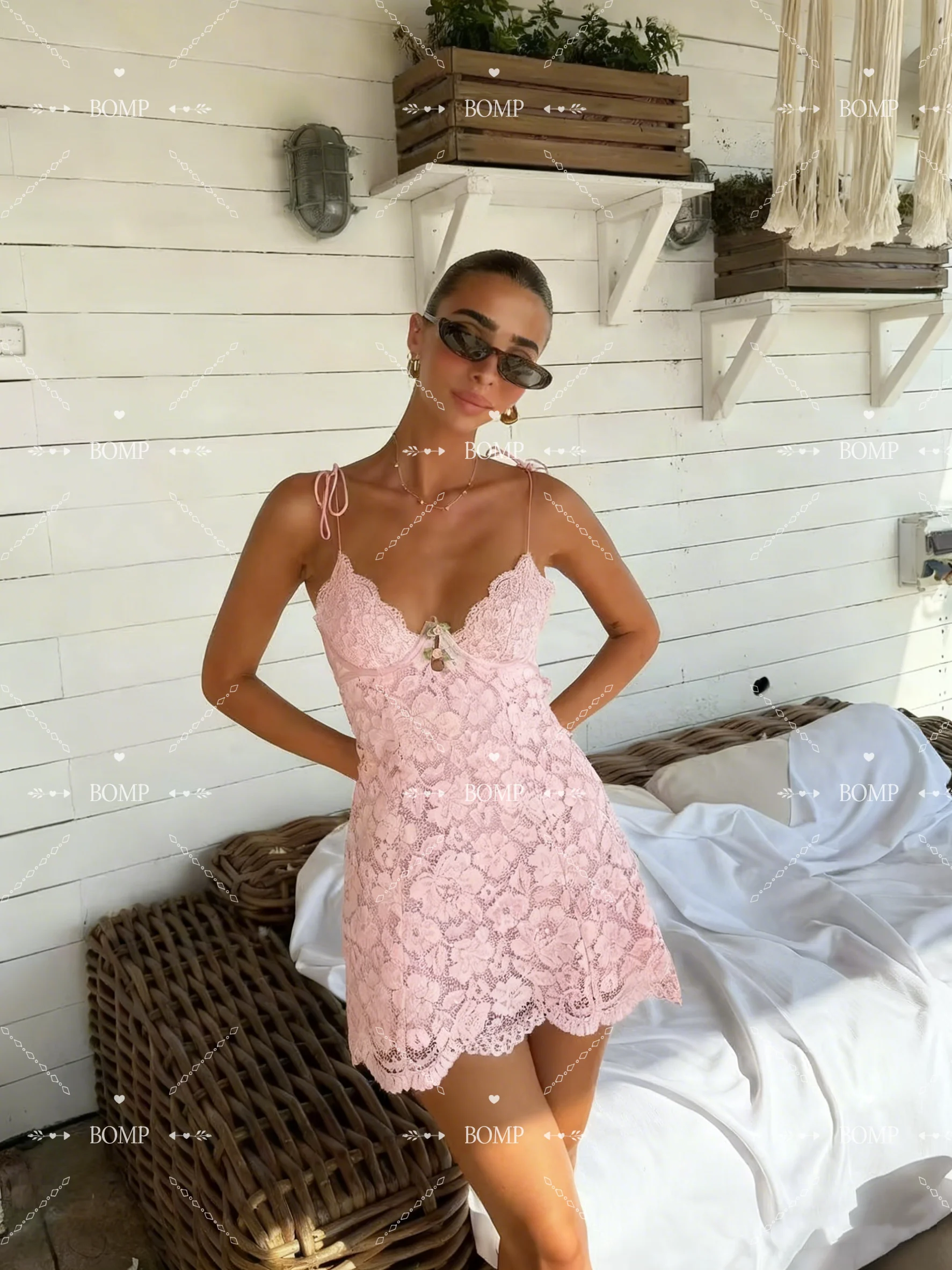 BOMP Mini Abiti da ballo in pizzo Spaghetti Sweetheart Abito da ritorno a casa Sexy Back Robe Des Cocktail Party Club Abiti personalizzati 2026