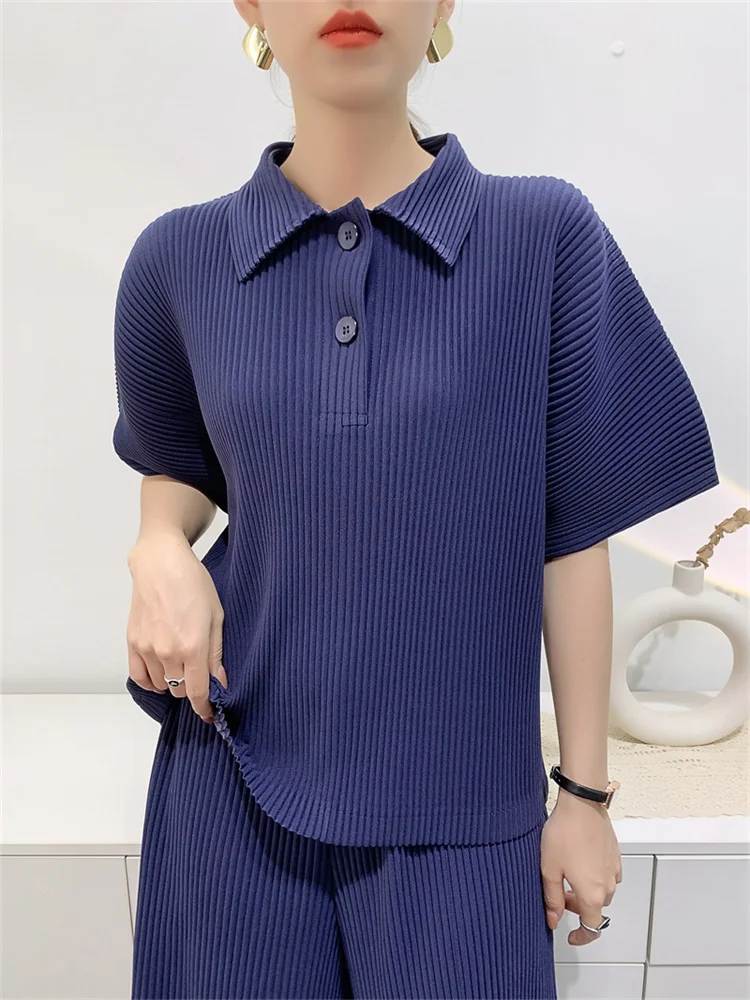 

Miyake Big Toothpick Pleated Top Women's 2023 Spring and Summer Casual All-match Solid Color Comfortable Polo Shirt T-shirt