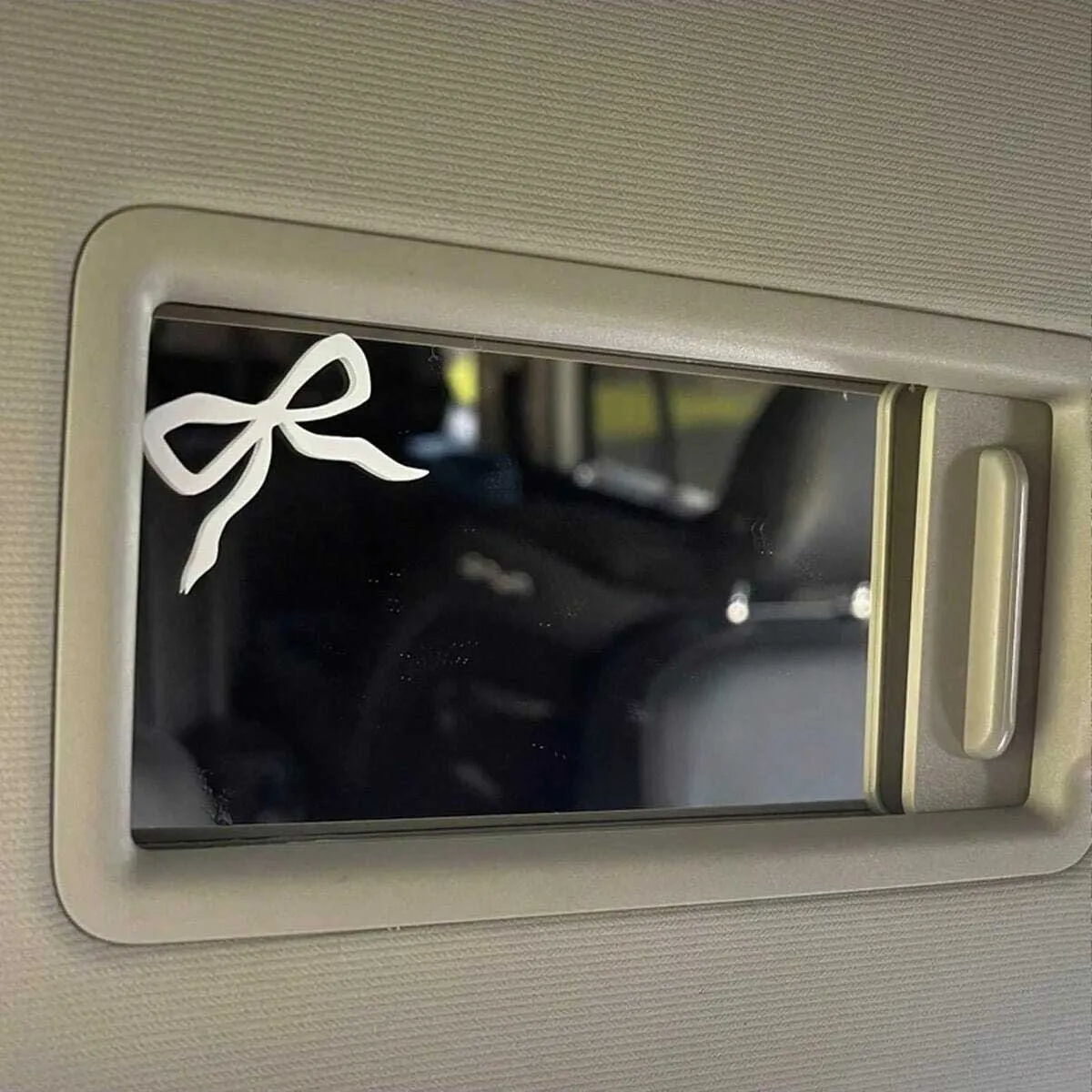Each set of 2 pieces bow car mirror stickers, suitable for sticking on car window stickers, exquisite stickers