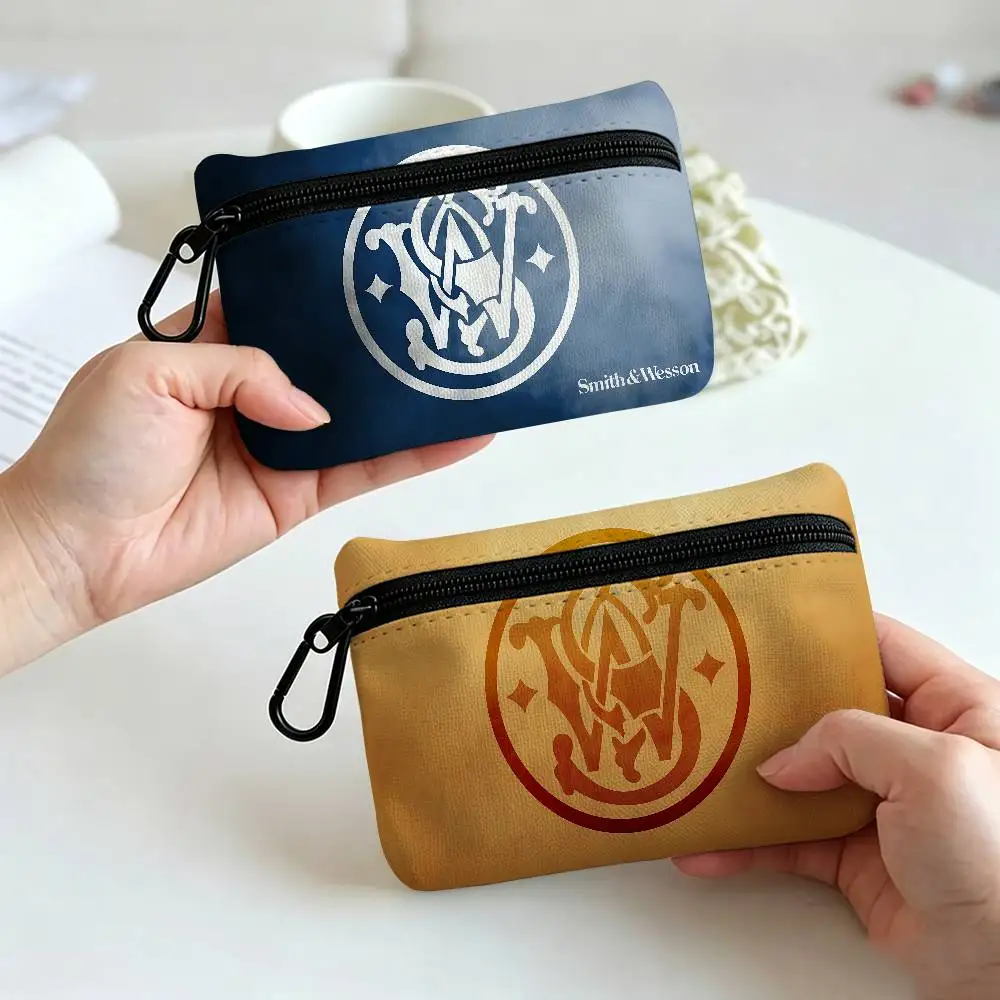 GUN Smith Wesson Portable Oxford Fabric Mini Wallet Carabiner Design Small Coin Bag For Cards Keys Earphones