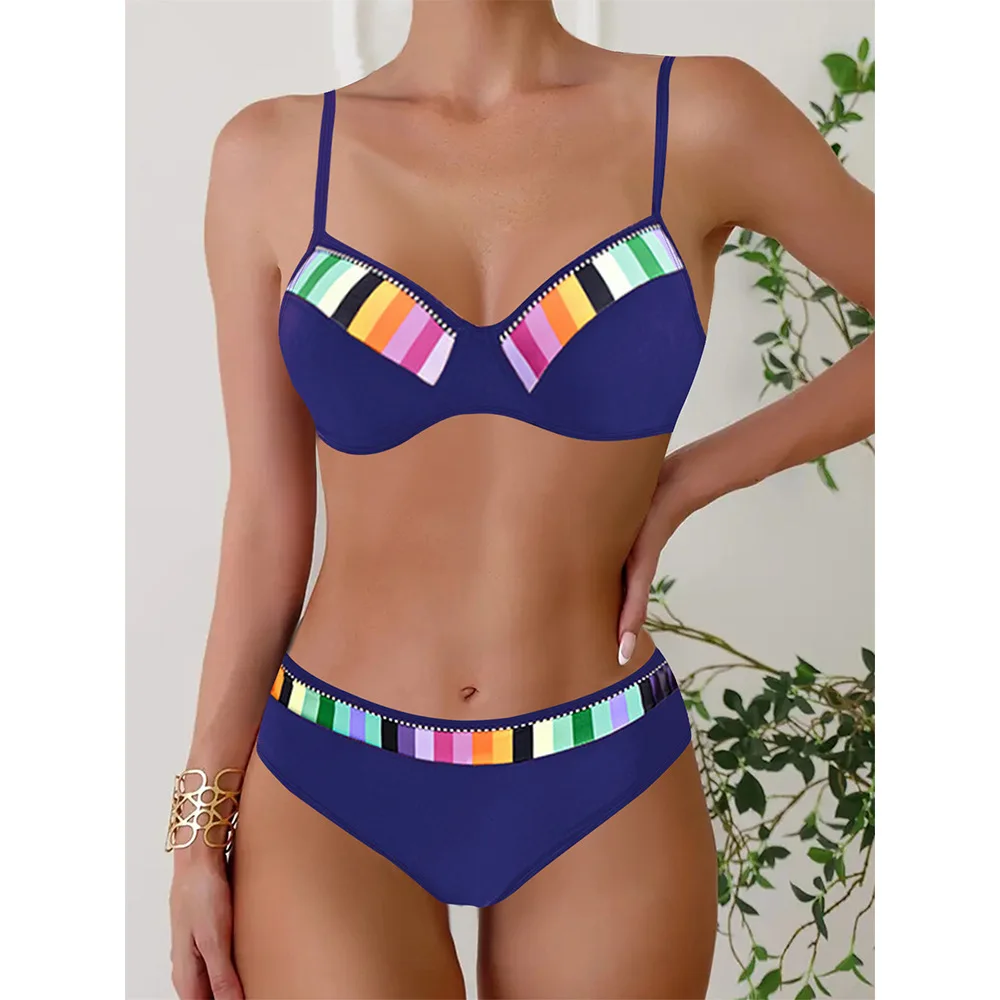 

The new European and American large size foreign trade triangle women bikini gradient women swimsuit swimsuit