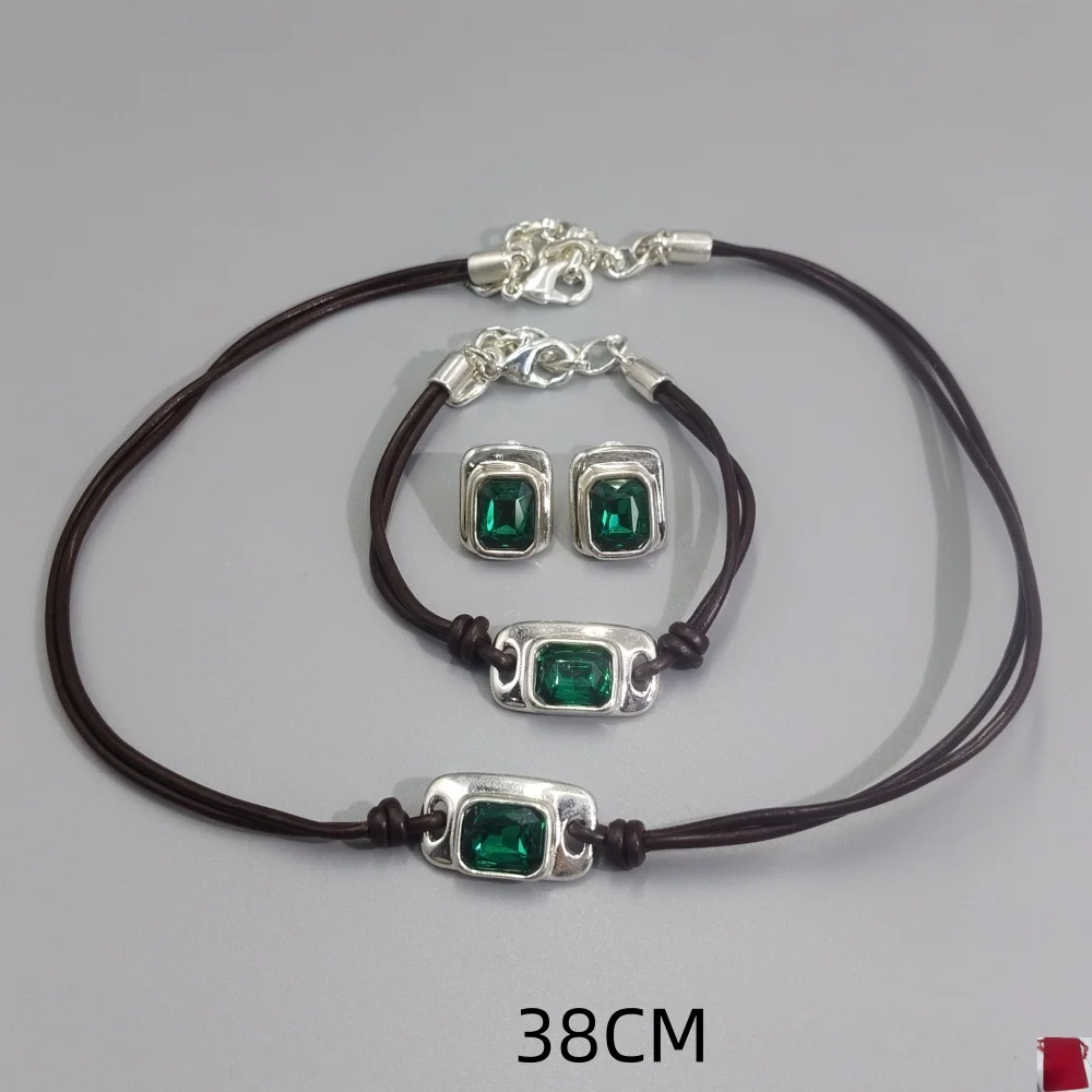2026 Spain Fresh and Dazzling Gold Silver Green Zircon Leather Rope Jewelry Three Piece Romantic Gift Set