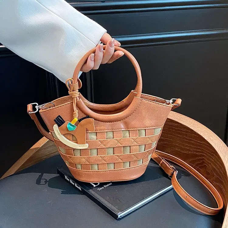 2552 nova moda simples commuter premium versátil bolsa de ombro nicho design casual tendência cesta vegetal saco