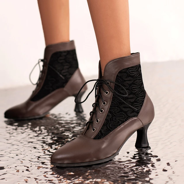 Bottines victoriennes lacées deals