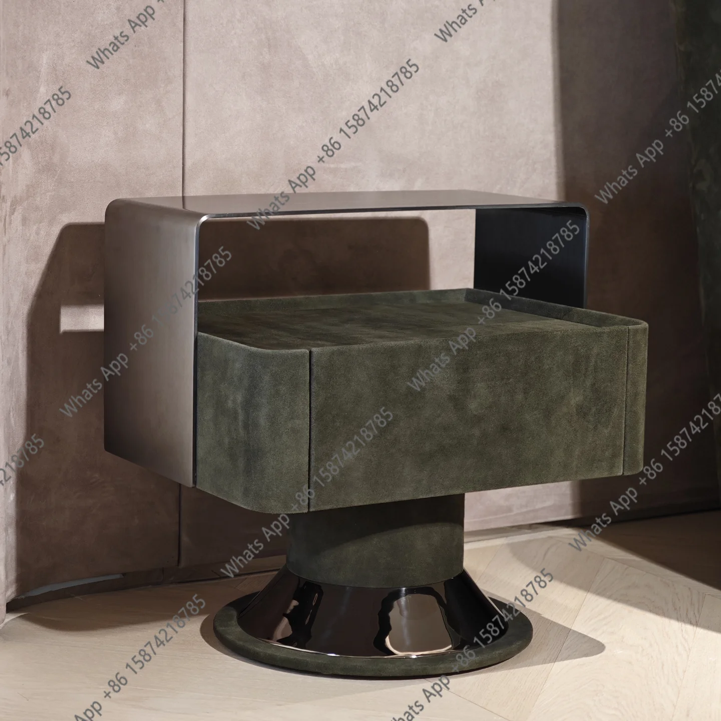 

Прикроватная тумбочка для виллы, особняка, большой квартиры, главной спальни, из замшевой ткани, простая, роскошная прикроватная тумбочка