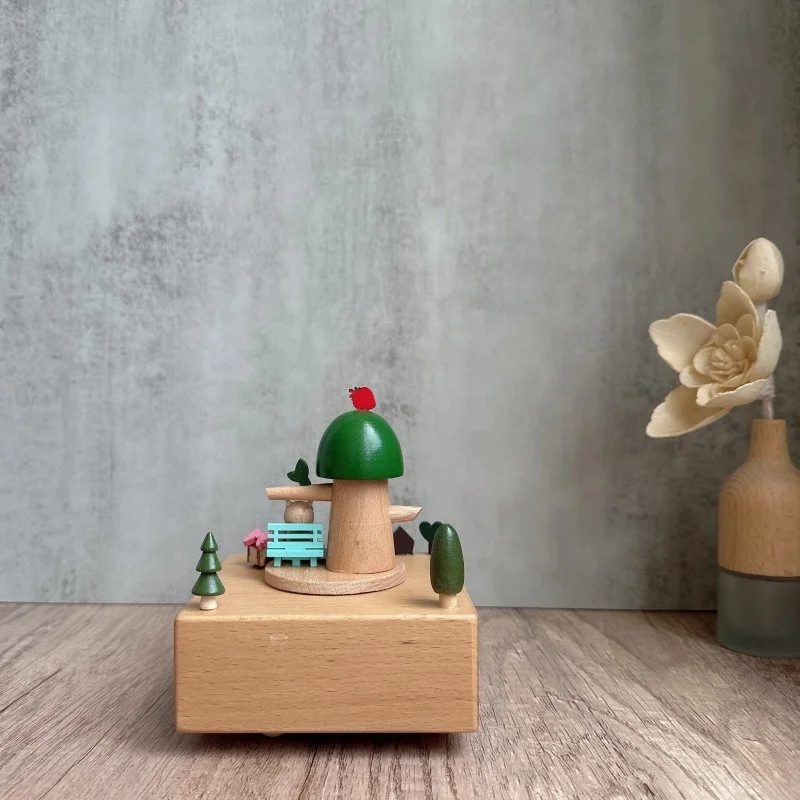 Ever Bright Kitten Beech Wooden Wind-up Cat Music Box ดีไซน์วางด้านหลังสําหรับของขวัญวันเกิดคริสต์มาสผลิตโดย Ever Bright