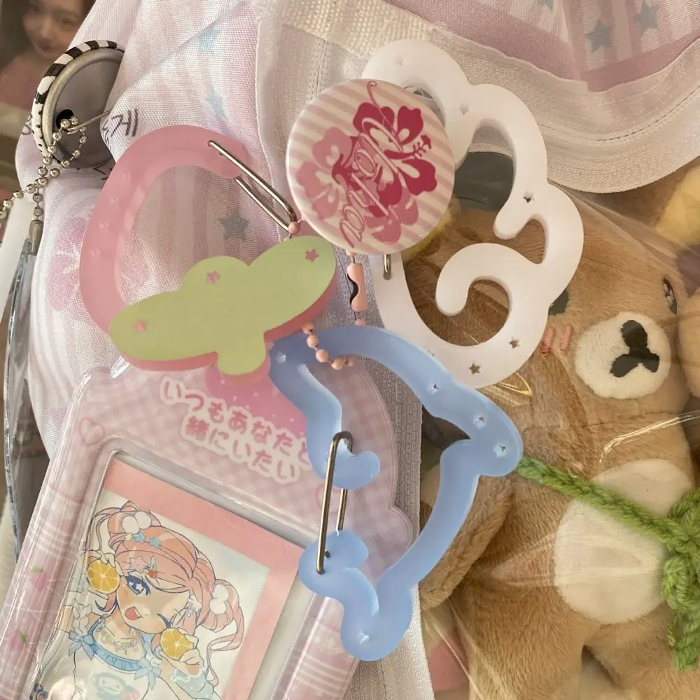 لطيف الفراولة شكل حلقة تسلق جوفاء PVC مشبك المفاتيح متعددة الأغراض لون الحلوى كيرينغ هوك