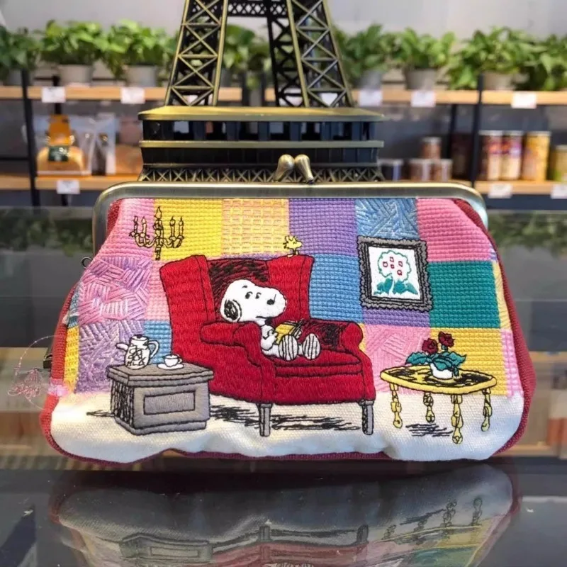 2026 New Snoopy Kawaii High Beauty Embroidered Zero Wallet Cartoon Portable Mini Storage Bag Couple's Day Gift
