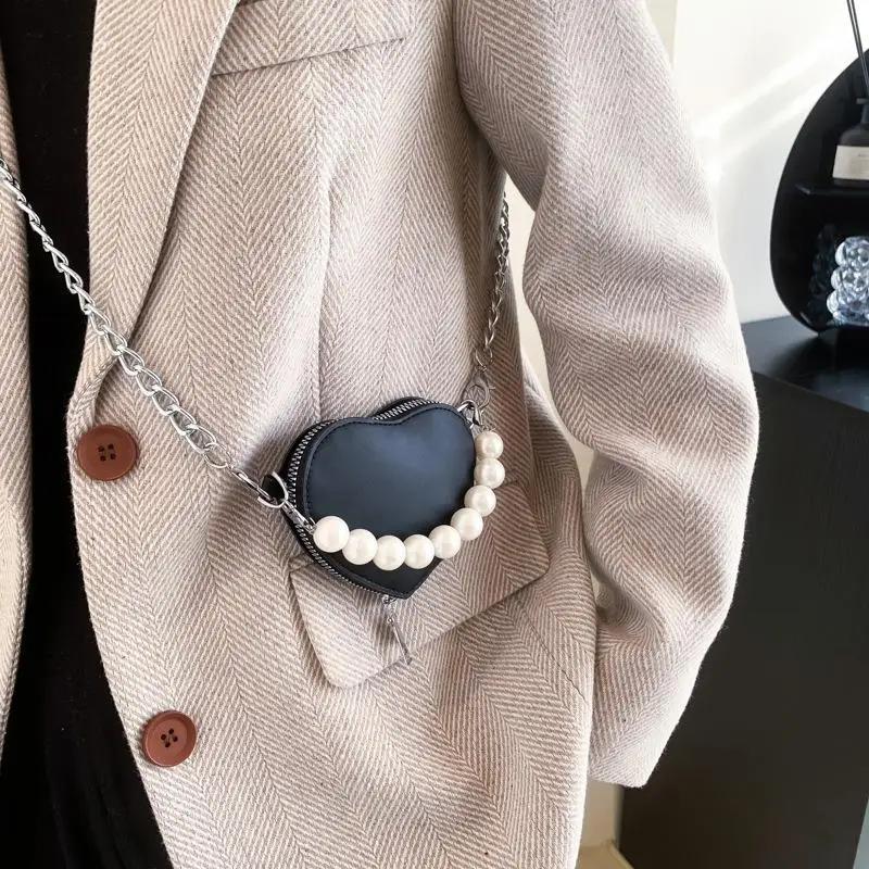 

Leather Heart Shape Bag Coin Purses Women Cute Handbag Wallet Girls Ladies Casual Lipstick Bag One-shoulder Messenger Bag