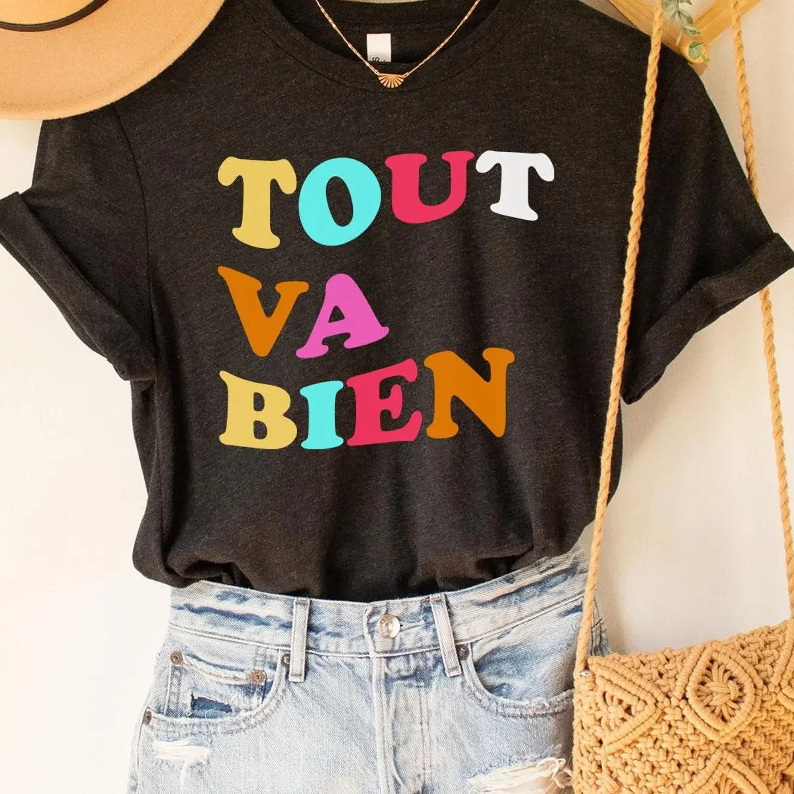 Camiseta con Frase Francesa 'Tout va bien' para Mujer, Linda, Vintage, Lavada, Transpirable, Estilo Urbano, Unisex, Casual, Versátil, Elástica
