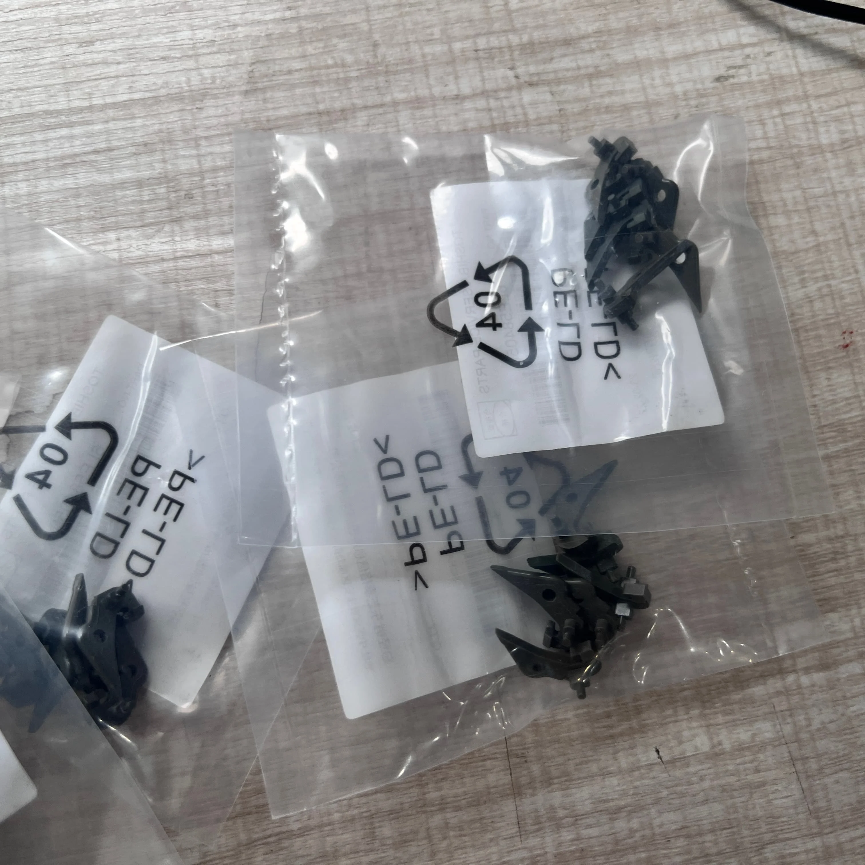 

5SETS E233 Upper Fuser Picker Finger SCRAPER-HR-377 for Toshiba E-studio 200 202 203 230 232 233 280 6LE85856000 6LA84095000