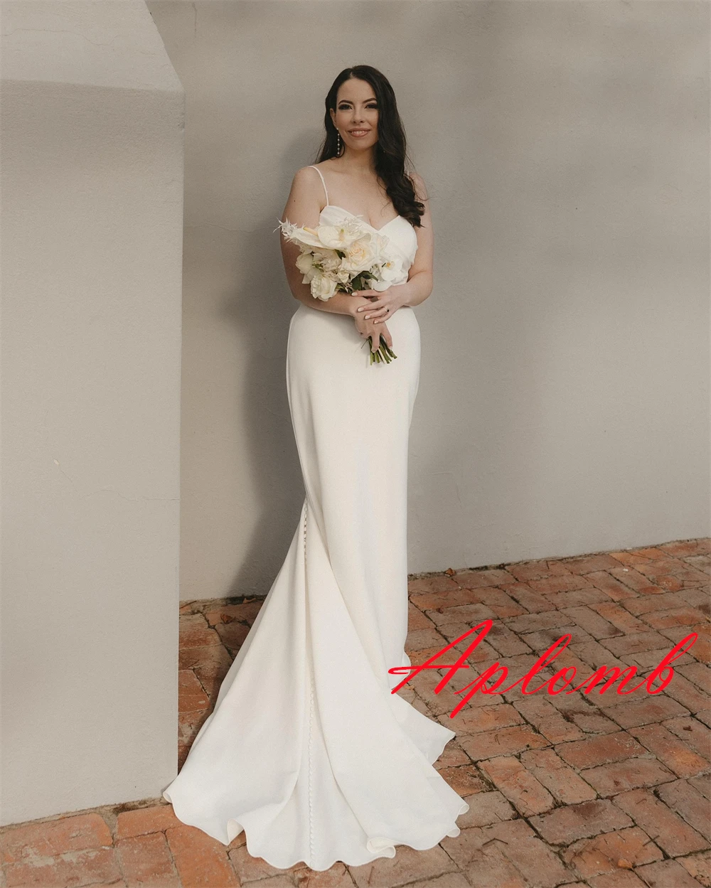 

Customized White Jersey Wedding Dress Temperament Strapless Spaghetti Straps Bridal Gowns Chapel Train Backless Mermaid Dress