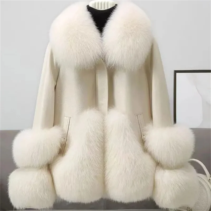 Vintage Imitation Fox Fur Grass Coat Women's Short 2025New Furry coat Woolen collar thickened warm coat for winter Fur Coat Pink