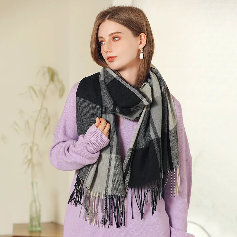 

Fashion Luxury Plaid 2022 Women Scarf Winter Hijabs Tassels Long Lady Shawls Cashmere Like Pashmina Bandana Scarves Wrap Echarpe