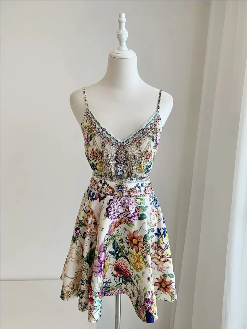 Women's Set 2024 New Spring Flower Printed V-Neck Vintage Sleeveless Camisole or High Waist Mini Skirt