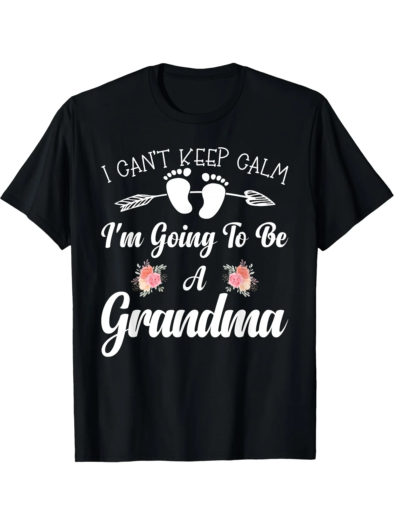 Plus Size Grandma Announcement T-Shirt Black Short Sleeve Crew Neck Tee I'M Going to Be A Grandma Graphic Top Baby Feet Floral Print Shirt Family Gift Idea Retro Casual Short-Sleeved T-Shirt with Round Neck and Printed Pattern
